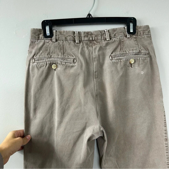 Peter Millar Sz 32 men's Khaki pants with back pockets - Picture 7 of 13